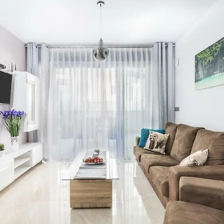 Eluxuria Sunny Apartamento *